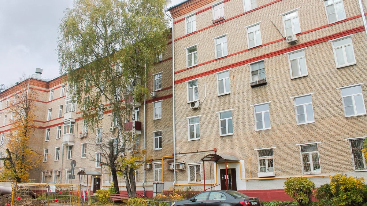 В районе Перово завершается капитальный ремонт дома 1957 года постройки