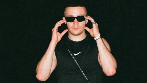 Рэпер ICEGERGERT выкрикнул экстремистский лозунг на концерте в Москве