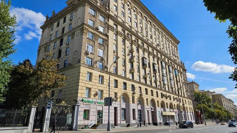 Москва выставила на торги помещение для медклиники на Ленинградском проспекте