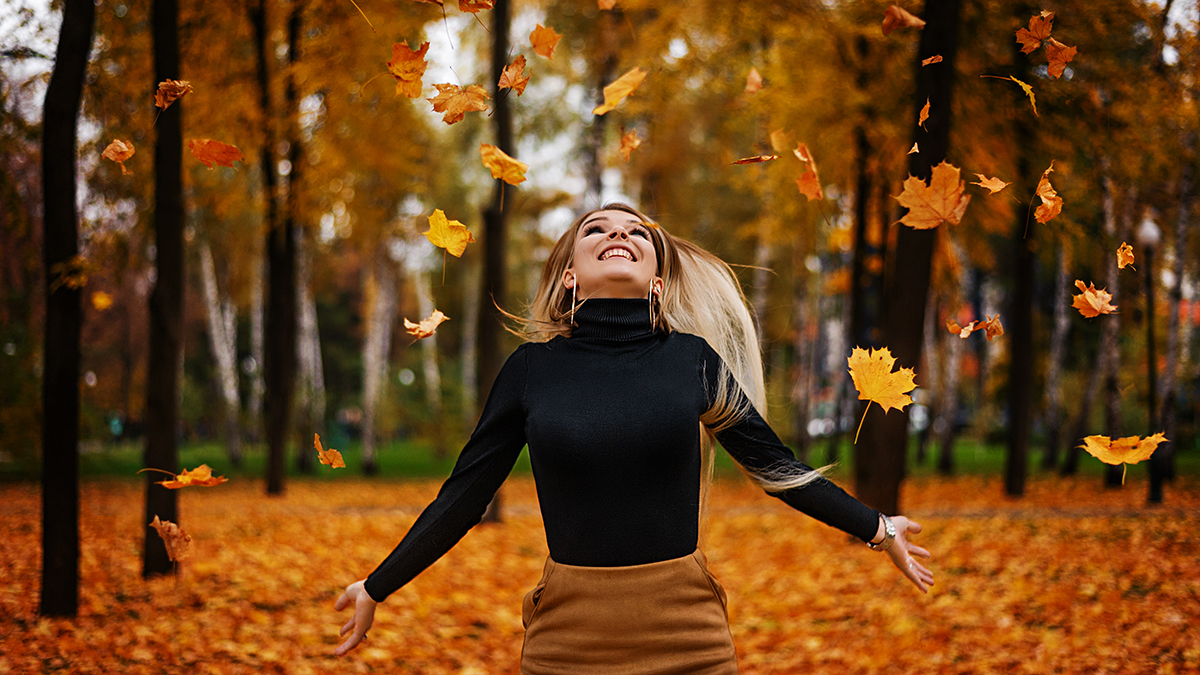 Врач заявила, что фотосессия с осенними листьями может быть опасна для здоровья