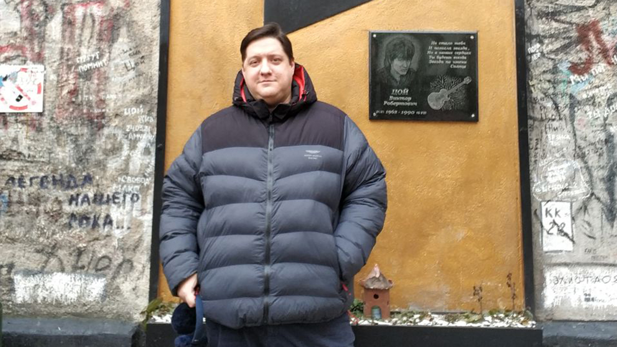 Стала известна дата похорон Романа Попова