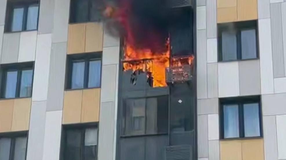 Пожар вспыхнул в квартире жилого дома в Новой Москве
