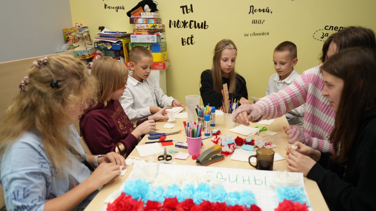 В округах Москвы подготовили акции, выставки и фестивали ко Дню народного единства