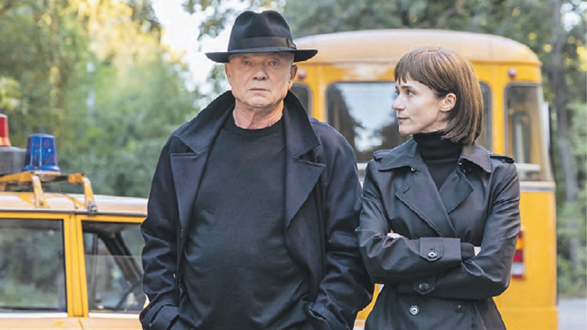 Кадр из сериала «Розыгрыш»: Андрей Смоляков в роли майора Черкасова и Ольга Лерман в роли психолога Марии