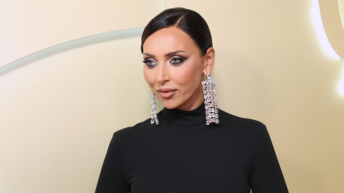 Алсу приостановила концерт в Москве из-за недомогания одного из зрителей