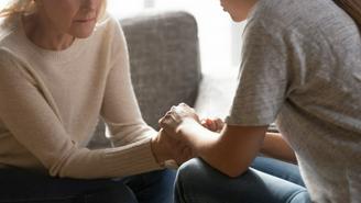 Психолог Иванова рассказала о роли матери на протяжении всей жизни ребенка