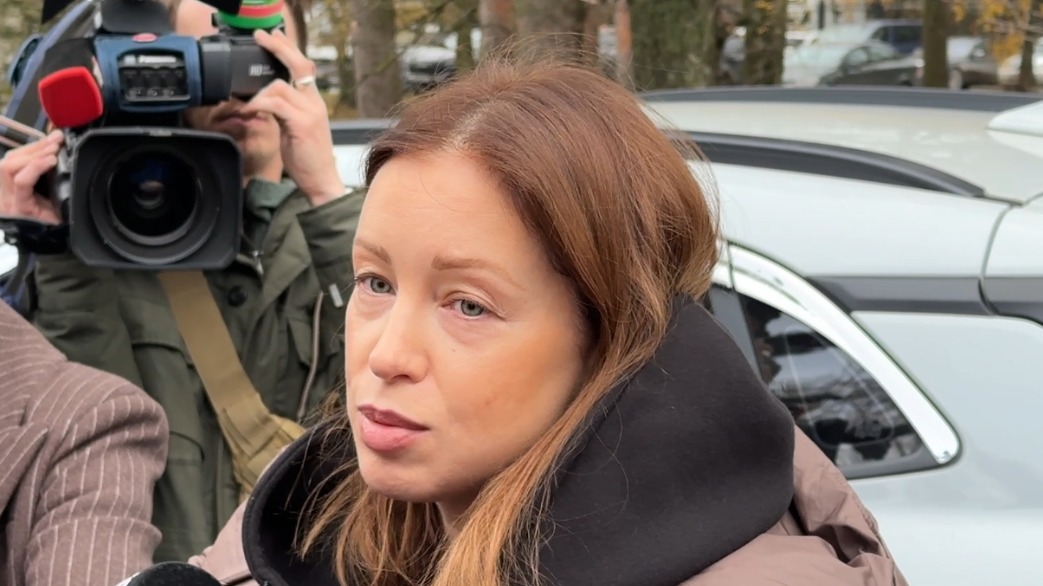 «Ни одного темного воспоминания»: актриса Темичева назвала любимую фразу Попова