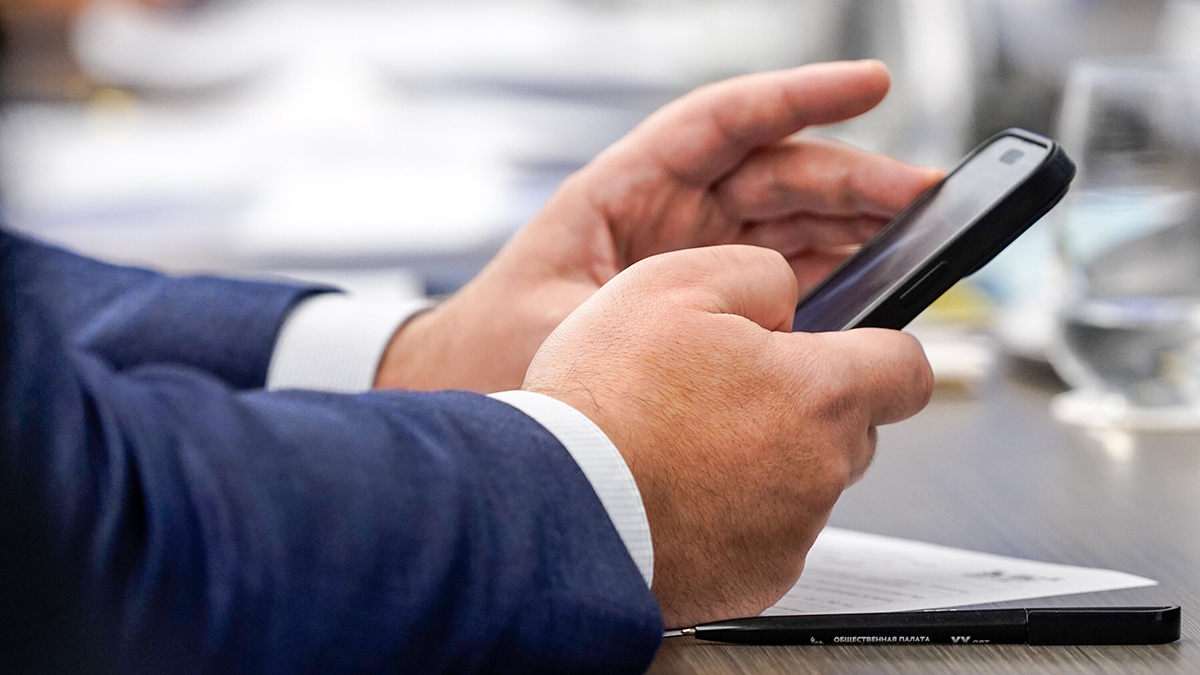 Можно ли хранить фото документов в телефоне