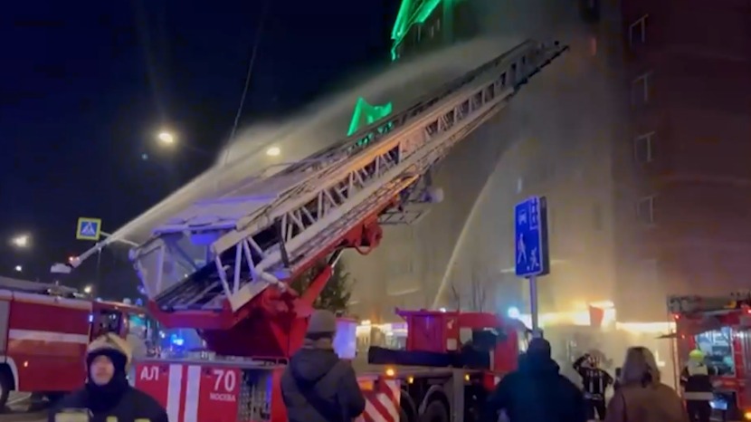 Один человек погиб, еще один пострадал при пожаре в жилом доме в Зеленограде