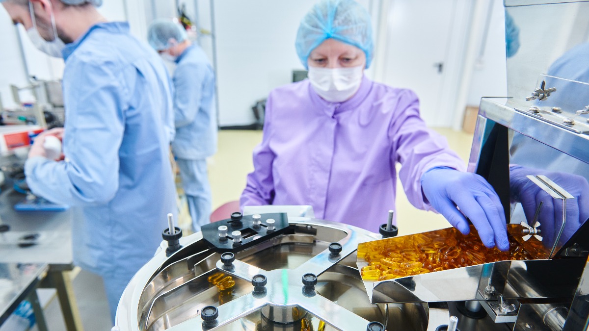 Анатолий Гарбузов: Московские предприятия наращивают выпуск продукции для поддержки иммунитета