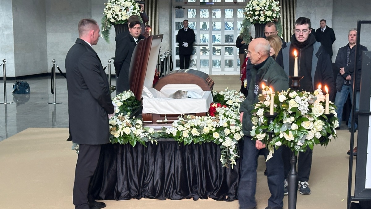Церемония прощания с Юрием Николаевым завершилась в Москве