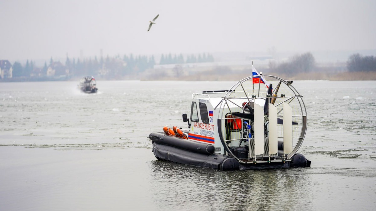 Более 25 судов на воздушной подушке будут патрулировать водоемы Москвы зимой