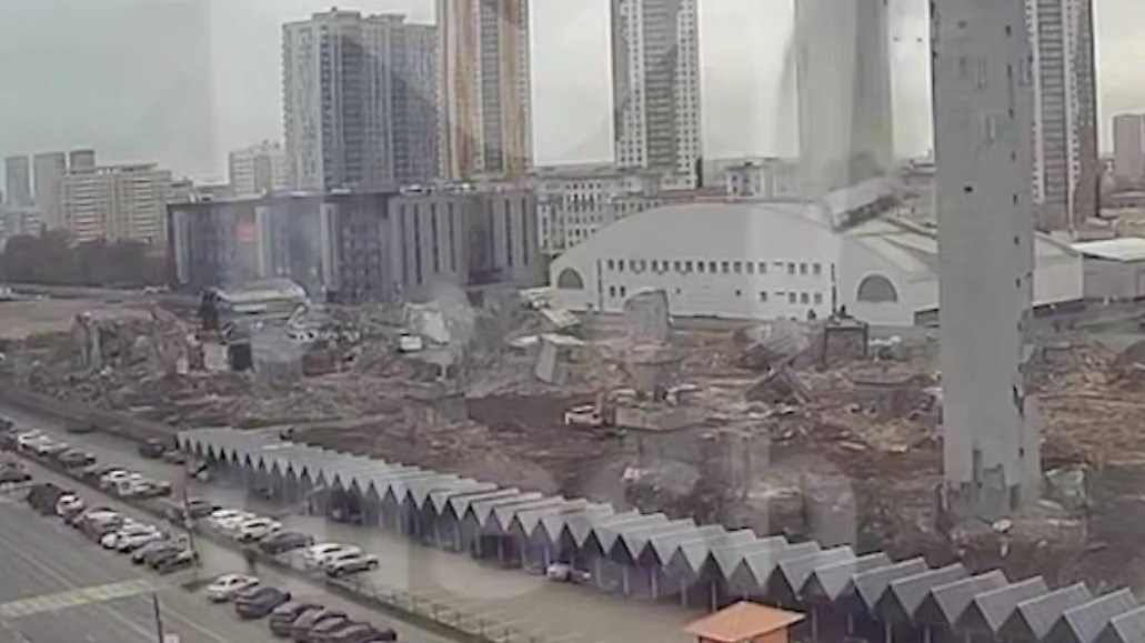 Стала известна сумма ущерба от обрушения части конструкций «Снежкома»