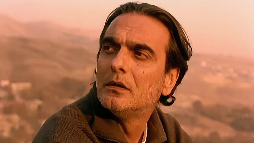 Скончался актер из фильма «Бегущий за ветром» Хомаюн Эршади 