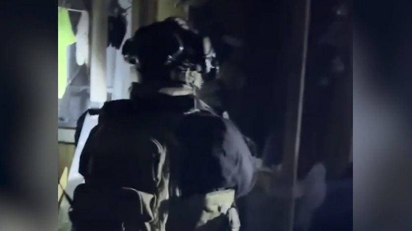 Силовики в Петербурге задержали мужчину, пропагандировавшего вступление в РДК*