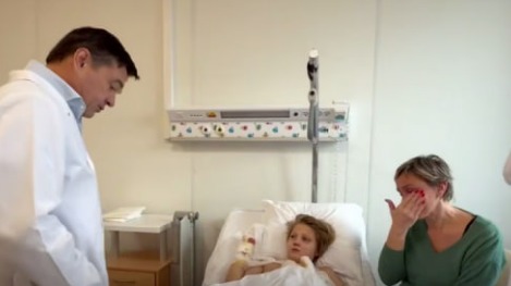Воробьев навестил мальчика, пострадавшего от взрыва в Красногорске