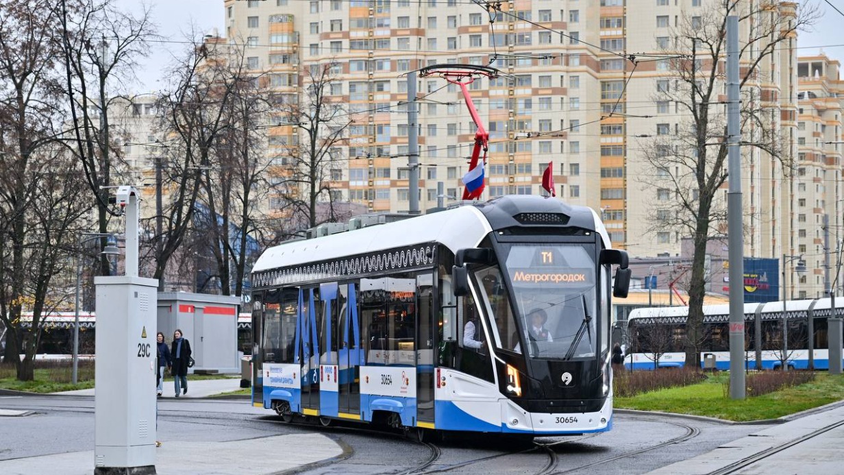 Собянин: В Москве открылся новый вид городского транспорта — трамвайный диаметр Т1