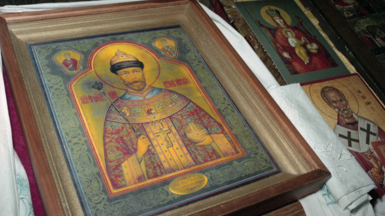 Икона царя Николая Второго мироточила и в другие годы