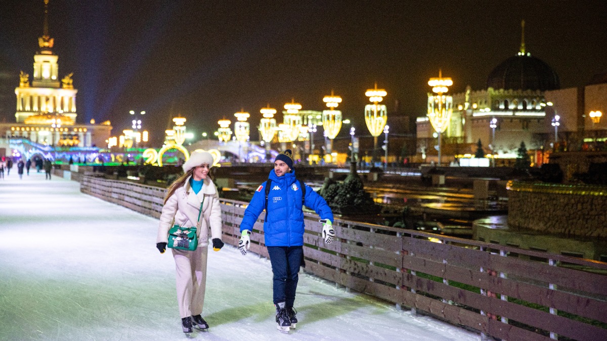 Сергунина пригласила жителей и гостей столицы на каток ВДНХ