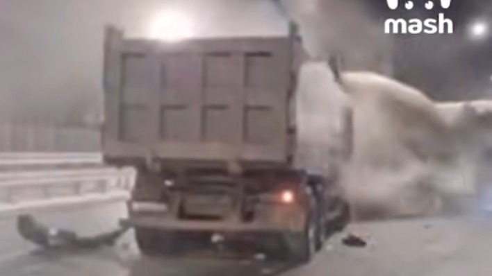 Массовое ДТП из-за гололеда произошло на трассе в подмосковном Лыткарине