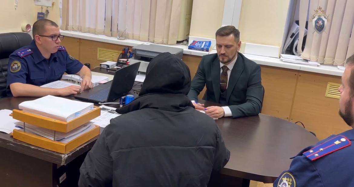 Силовики задержали четвертого подростка, участвовавшего в погроме электрички