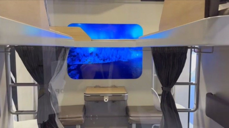 РЖД показали макет нового плацкарта с более длинными и широкими полками