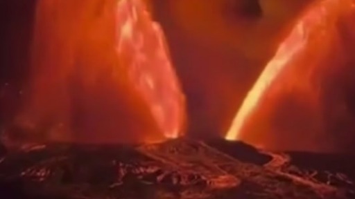 Выброс лавы из вулкана Килауэа зафиксировали на Гавайях