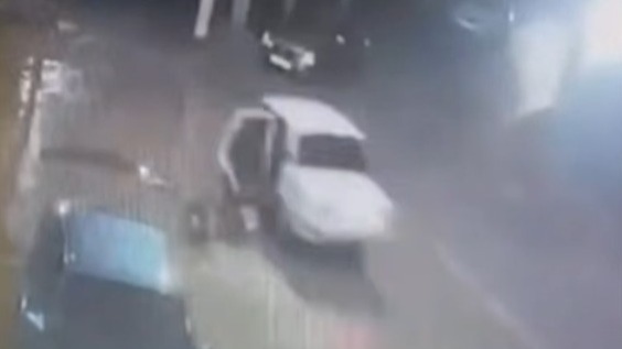 Заснувшая в машине девушка на скорости вылетела из двери на дорогу в Башкирии