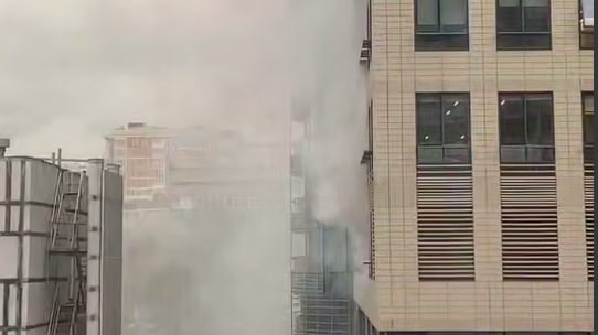 Более 400 человек эвакуировали из отеля Radisson в Москве из-за задымления