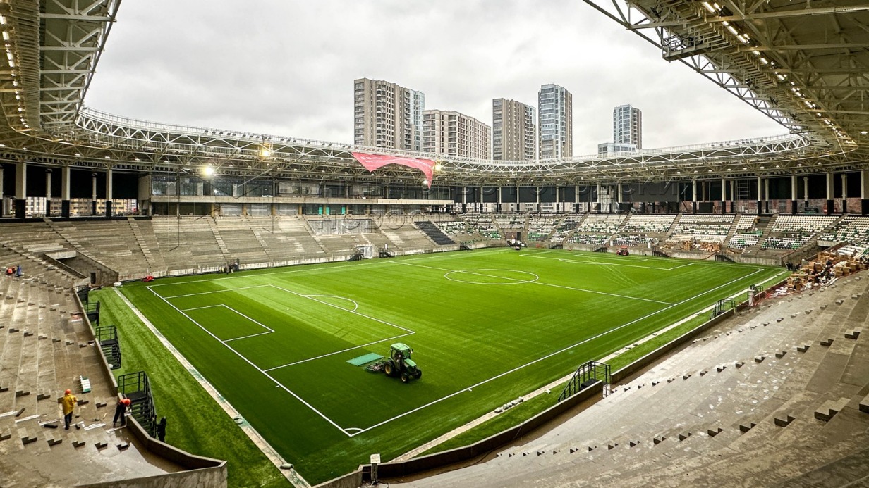 Стадион «Торпедо» имени Э. А. Стрельцова постепенно готовят к открытию — это точно произойдет в срок