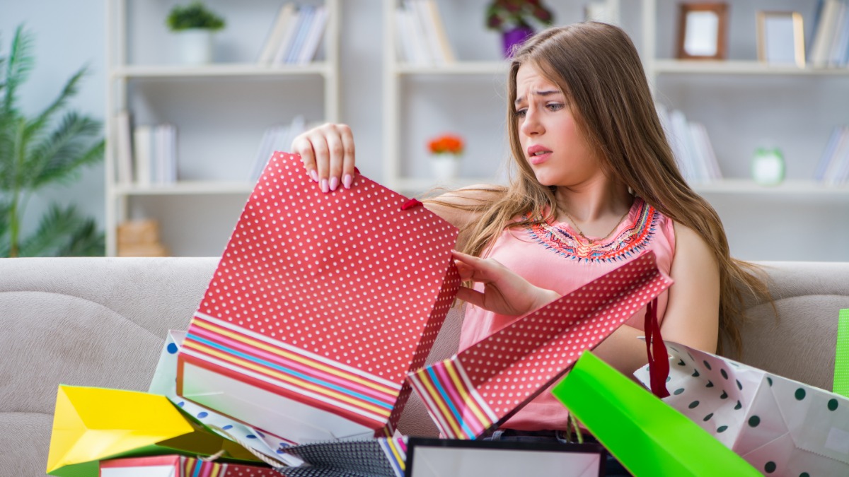 В наши дни нормой стали частые покупки, и распознать симптомы шопоголизма без помощи врача непросто