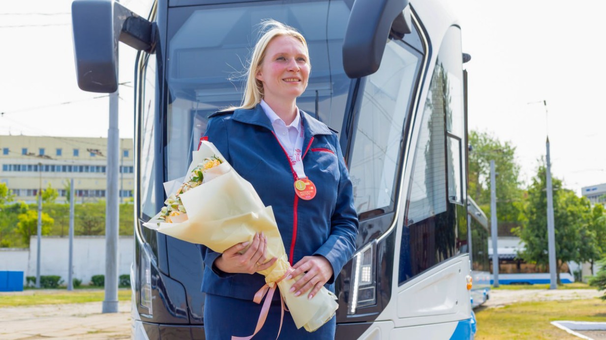 Собянин поздравил работников транспорта с профессиональным праздником