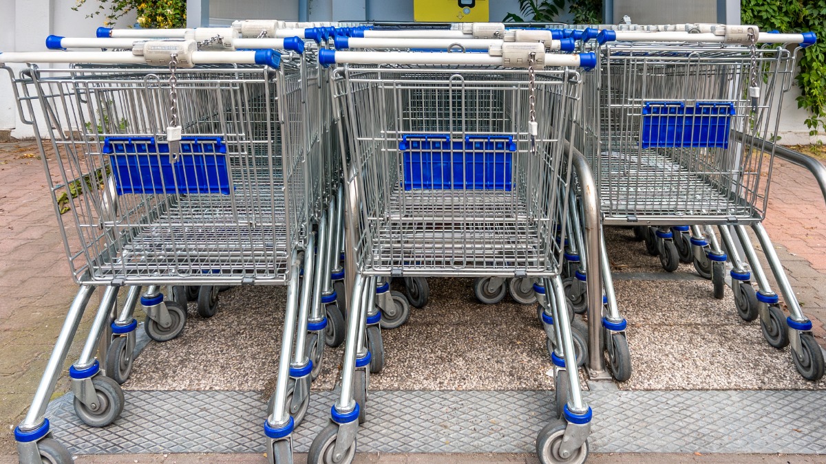 Mash: Россиянка погибла после ДТП с торговой тележкой в Таиланде