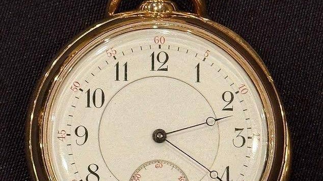 Золотые часы утонувшей на «Титанике» пары продали на торгах за 184 миллиона рублей