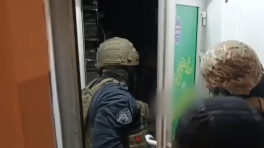 Продавщица в Оренбурге взяла в заложники сотрудников Роспотребнадзора