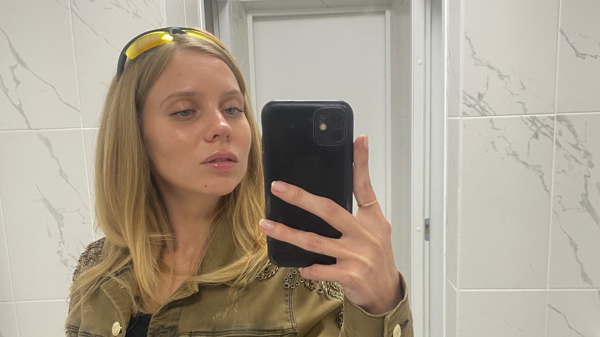 Москвичка с сыном пропала в Турции: тайный побег, незнакомец в аэропорту и поиски, главное о пропаже