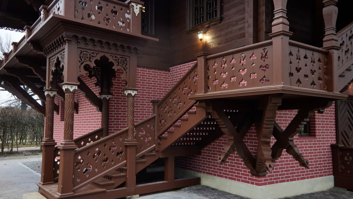 Собянин сообщил о завершении реставрации Швейцарского домика в усадьбе Кусково