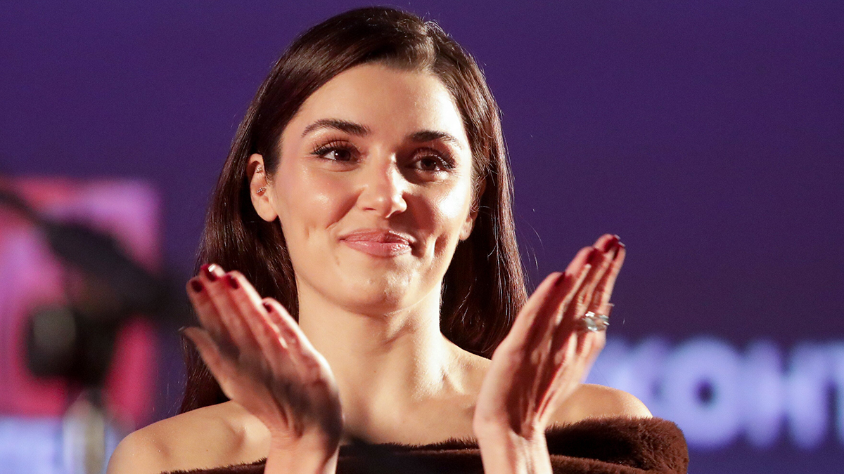 Звезду «Постучись в мою дверь» Эрчел задержали в Стамбуле по делу о наркотиках