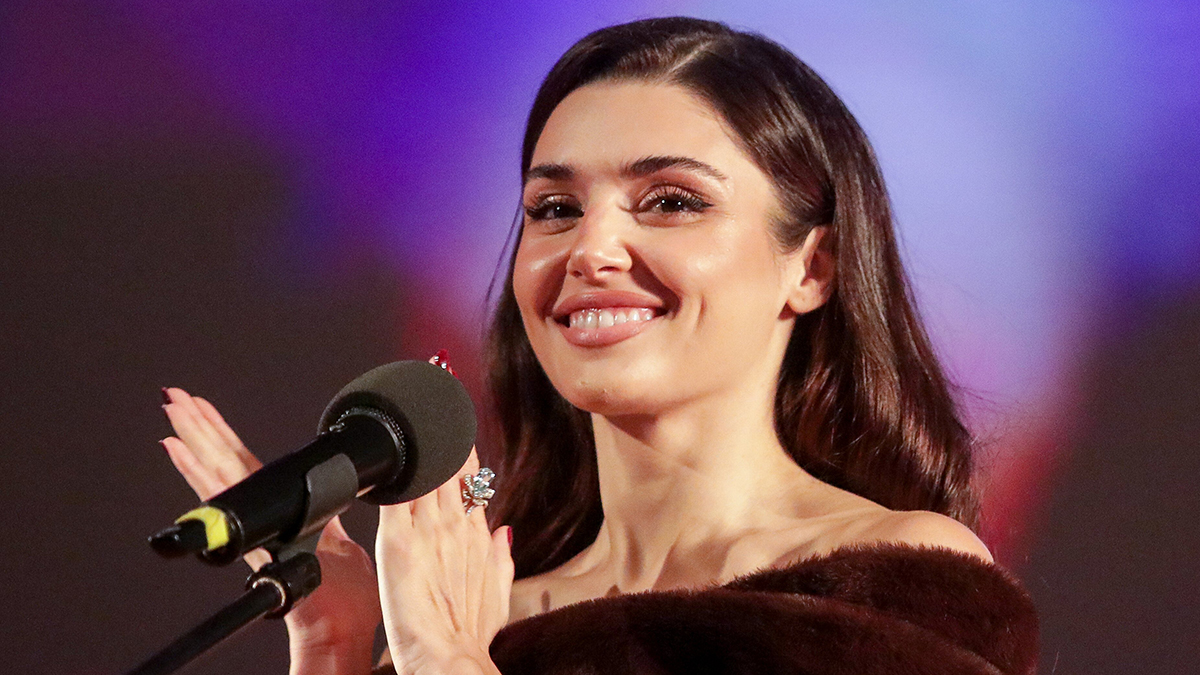 Турецкая полиция получила ордер на арест Ханде Эрчел