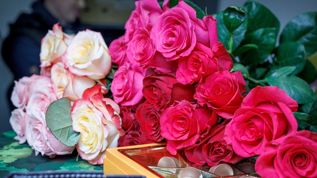 Ветераны СВО поздравили с Днем матери волонтеров проекта «Золотые руки ангела»