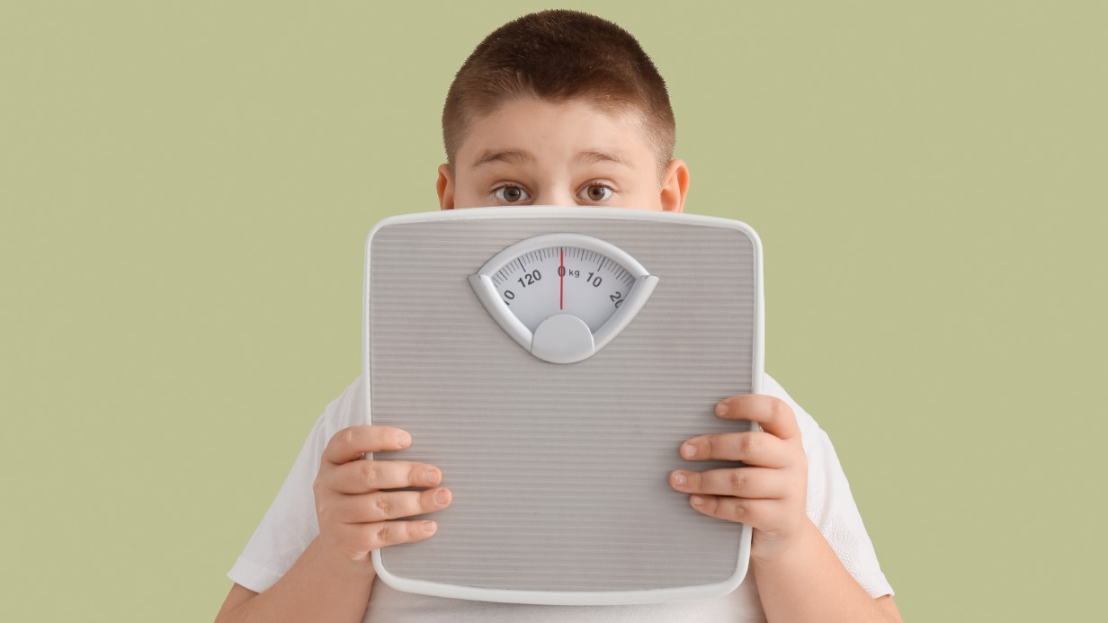 «Один из факторов — кесарево»: профессор Продеус — об эпидемии детского ожирения