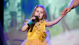 Десятки праздничных мероприятий организуют в Химках ко Дню матери