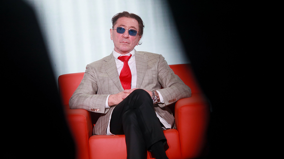 СМИ: Лепс выставил на продажу два особняка за 550 миллионов рублей