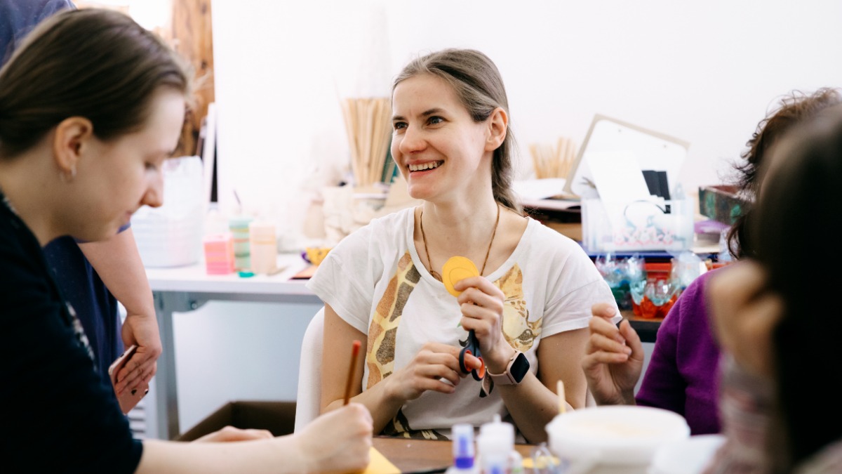 Инклюзия в мегаполисе: какие возможности город и НКО создают для людей с инвалидностью