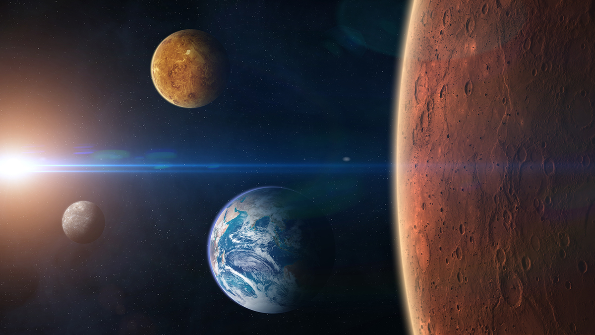 Солнечный парад планет начал формироваться на небе