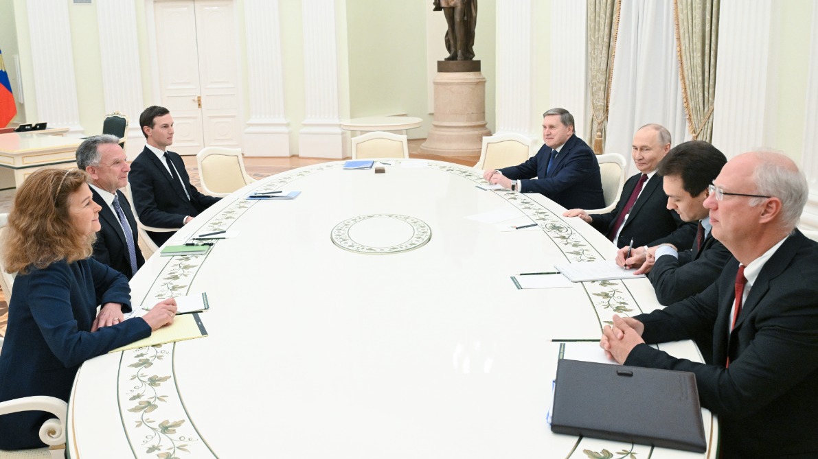 Встреча спецпосланника президента США С. Уиткоффа и президента РФ В. Путина прошла в Кремле