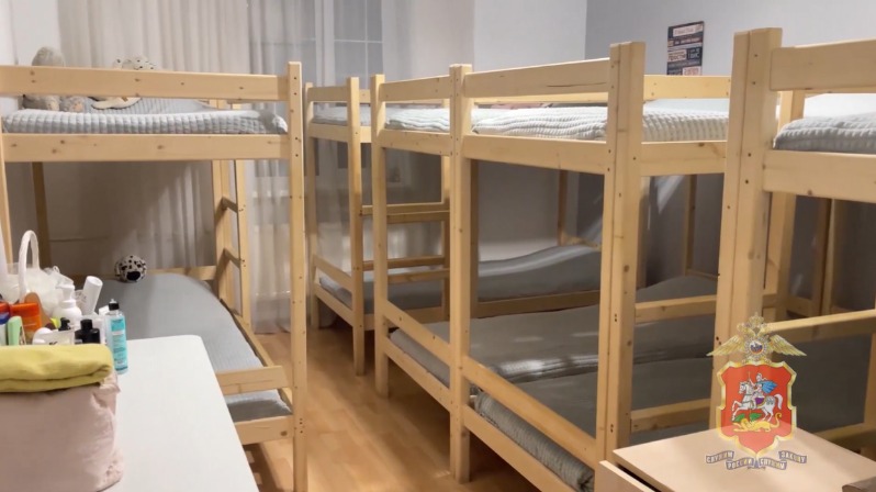 Обыски в рехабах «Антонов PRO» и «Неугасимая надежда»: пытки, задержание руководителей и реклама от звезд