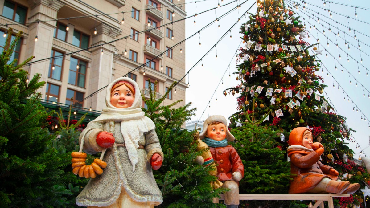 Сергунина пригласила москвичей и туристов на фестиваль «Путешествие в Рождество»