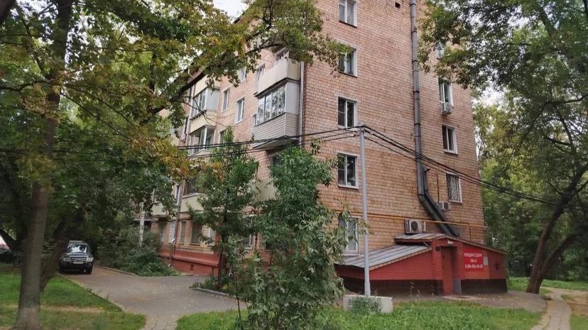 Инвесторы могут приобрести два крупных нежилых помещения на востоке Москвы