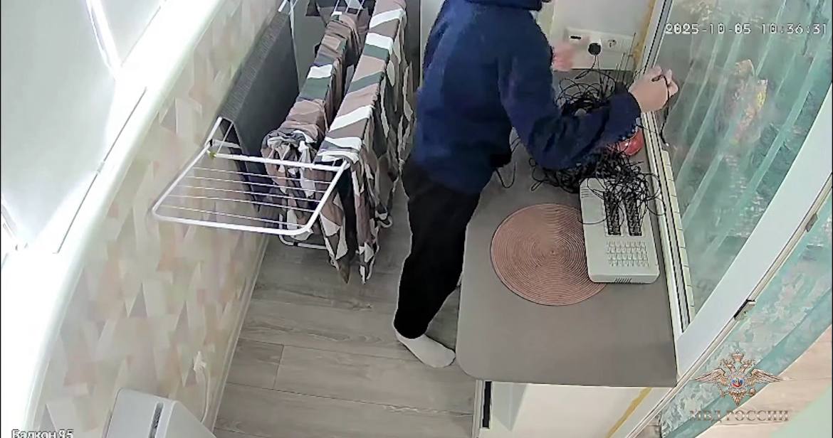 Силовики задержали мужчину, помогавшего мошенникам звонить с российских номеров